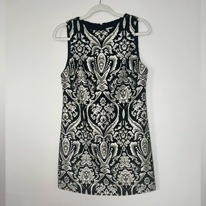 Alice + Olivia Clyde Black White Back Zip A-Line Shift Dress, Size 6